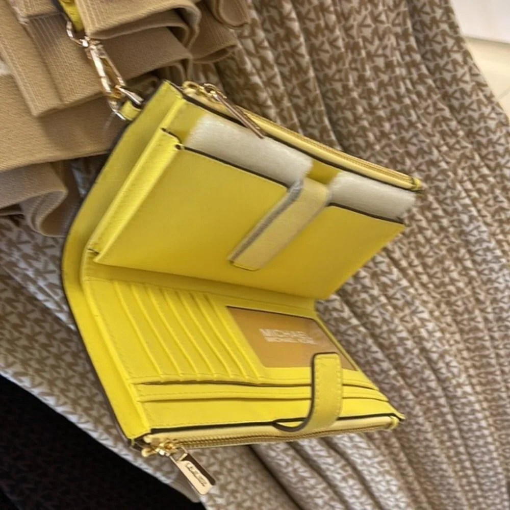 Michael Kors Jet Set Travel Large Double Zip Leather Wristlet Sunshine Yellow